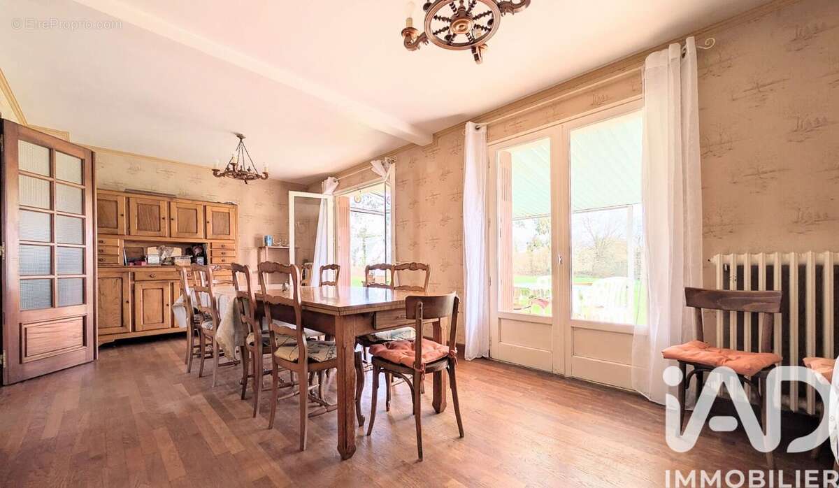 Maison 94 m² à Josselin  - photo 3