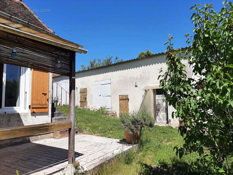 Maison à GUEUGNON