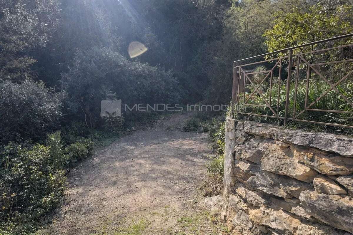 TERRAIN À VENDRE proche de Villefranche sur Mer - photo 4