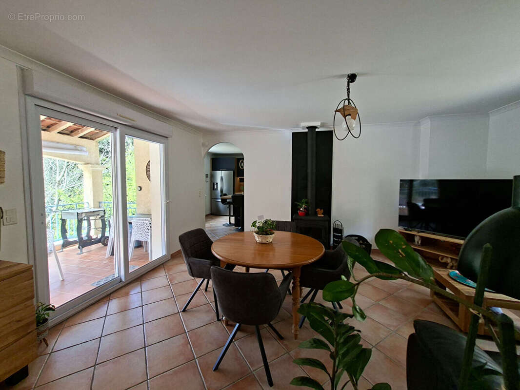 Maison à SENECHAS