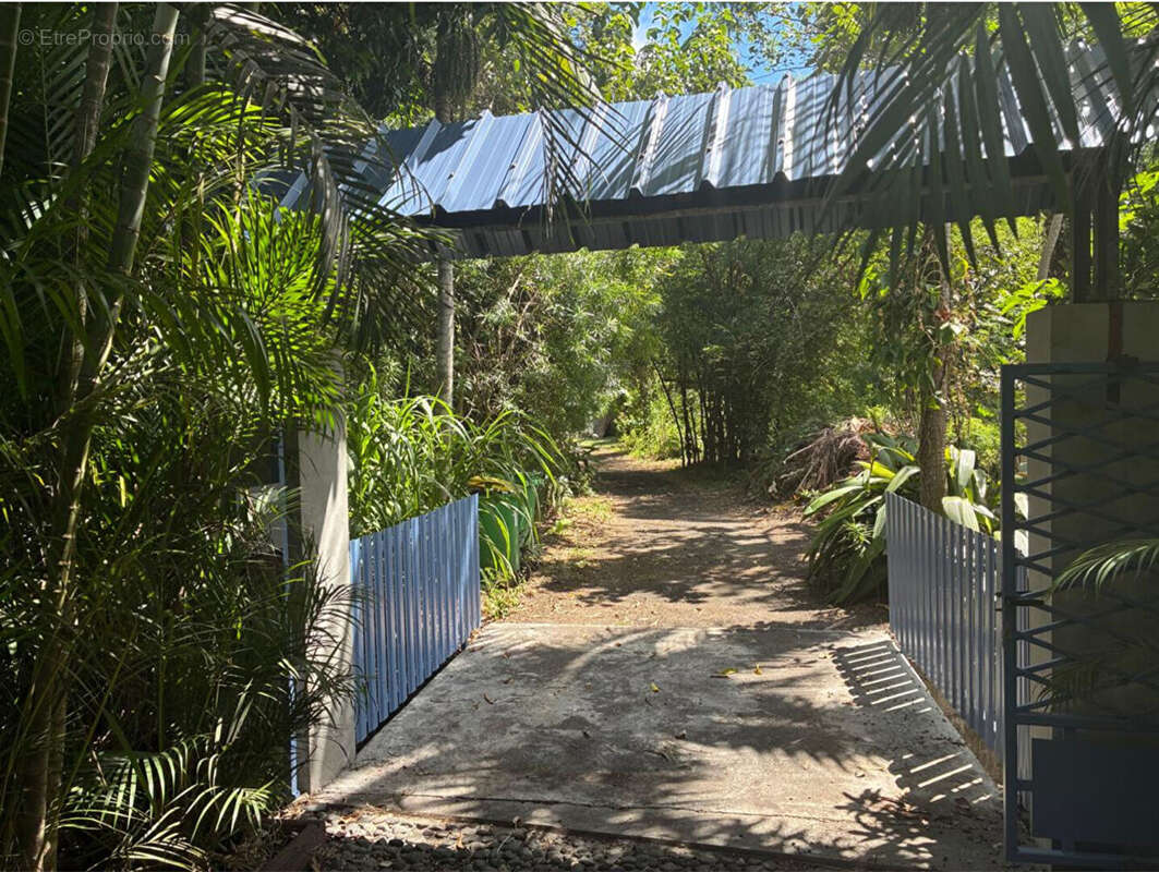 Maison à SAINT-PIERRE