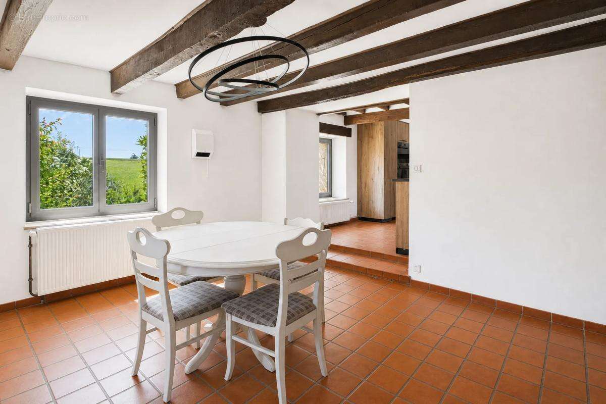 Maison à PLATS