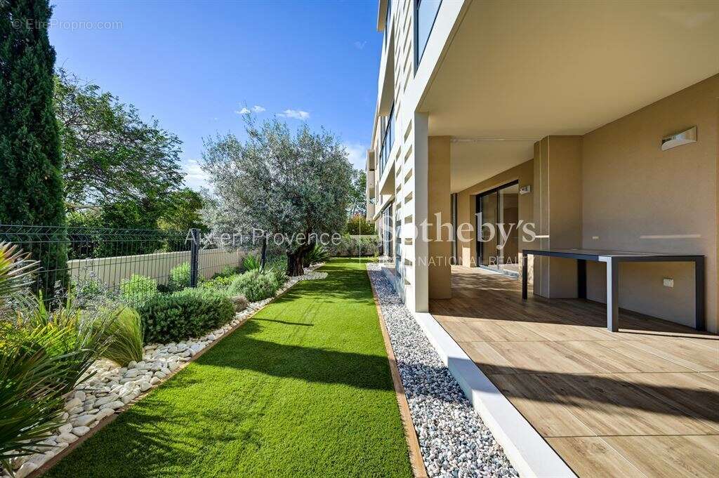 Appartement centre ville terrasse /jardin/garage - photo 2