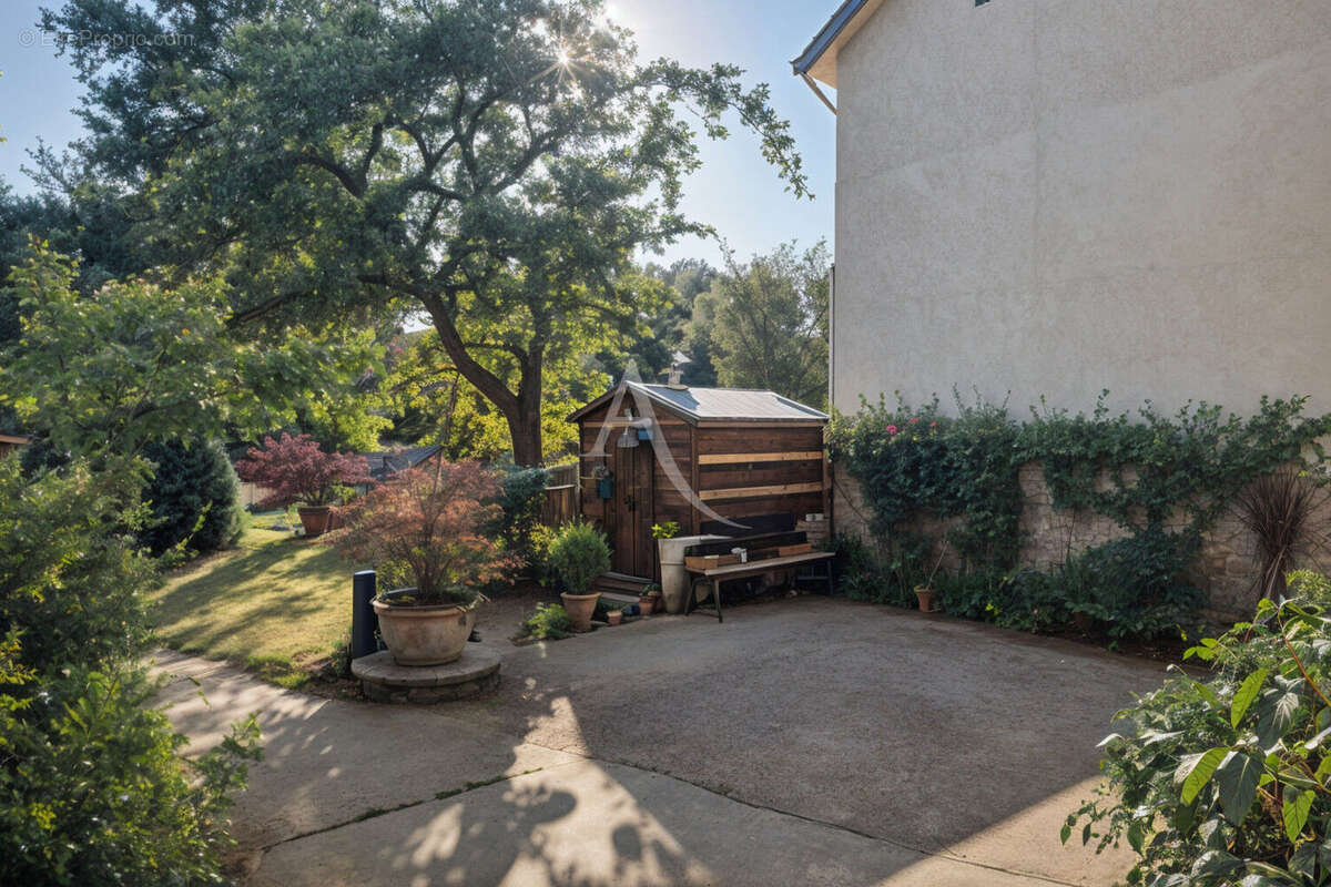Appartement à LE PERREUX-SUR-MARNE