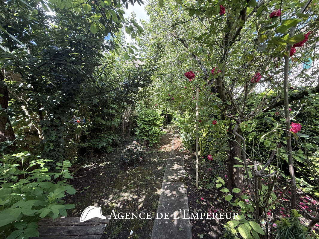 Appartement à RUEIL-MALMAISON