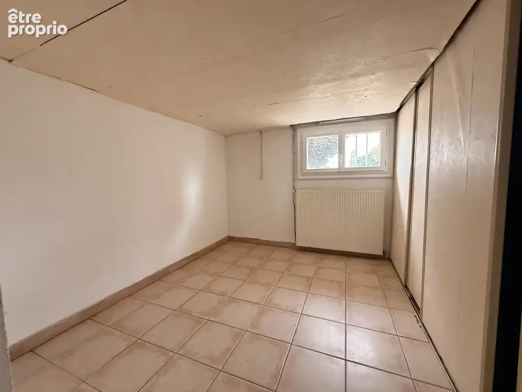 Maison sur sous-sol avec jardin - photo 9