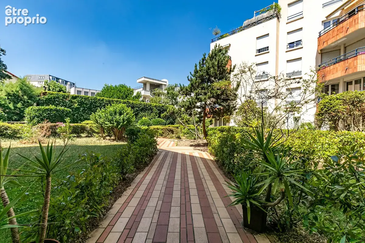 Appartement à LE KREMLIN-BICETRE