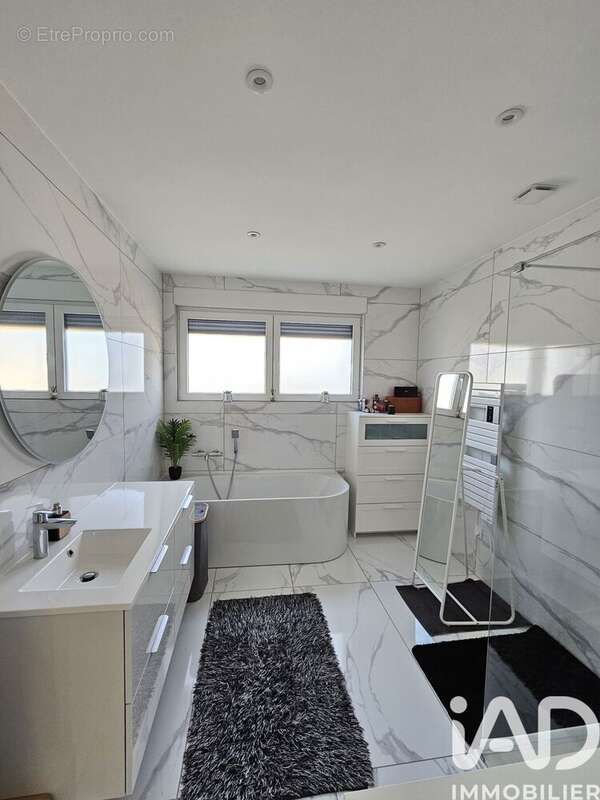 Photo 7 - Maison à HUSSIGNY-GODBRANGE