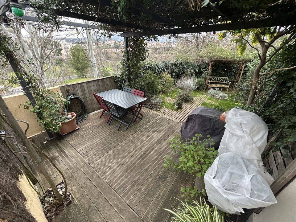 t4 - haut bois - 13013 - jardin- box - garage - terrasse - clim - Appartement à MARSEILLE-13E