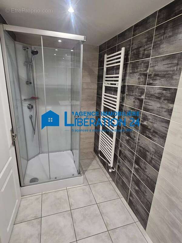 Belle maison de ville à Unieux avec apt indépendant - photo 14