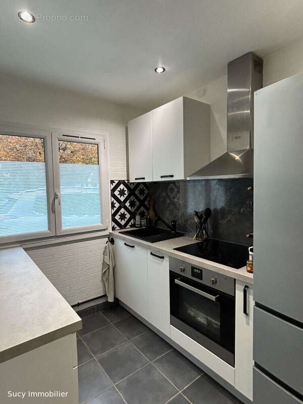 Maison à LA QUEUE-EN-BRIE