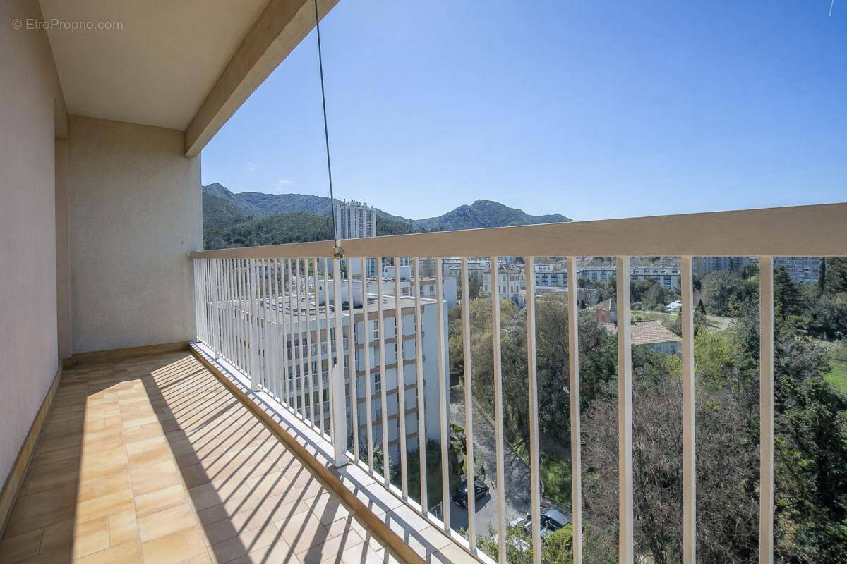 Appartement à MARSEILLE-10E