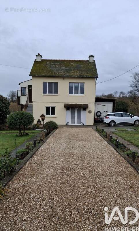 Photo 2 - Maison à PLOUNEVEZ-MOEDEC