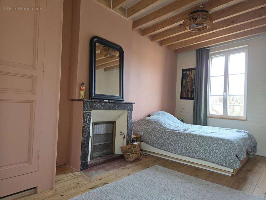 Maison à AUNEAU