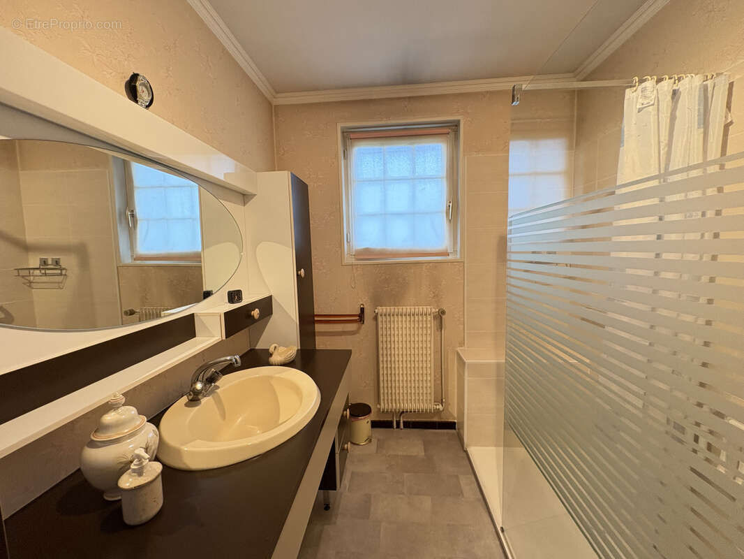 Maison à LA TALAUDIERE