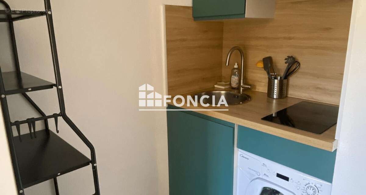 Appartement à BORMES-LES-MIMOSAS