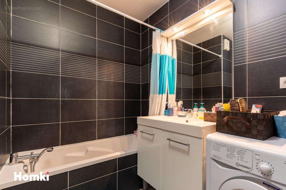 Appartement à TASSIN-LA-DEMI-LUNE