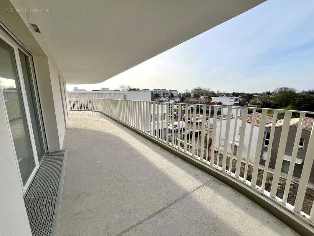 Appartement à LE BOUSCAT