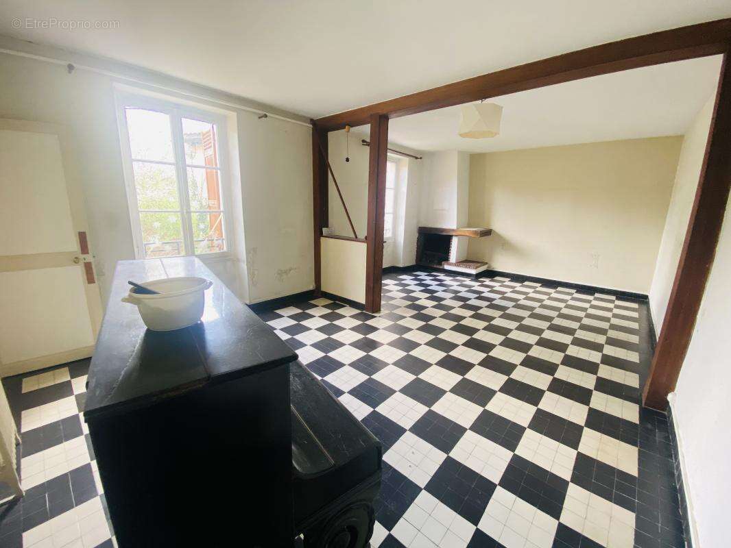 Maison à MANTES-LA-VILLE