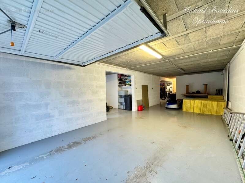 Maison à LA SUZE-SUR-SARTHE