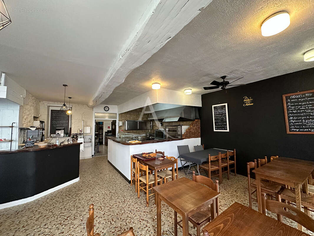 Commerce à ROCHEFORT