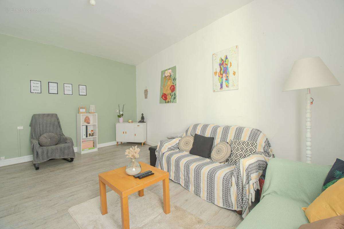 Maison à MURS-ERIGNE