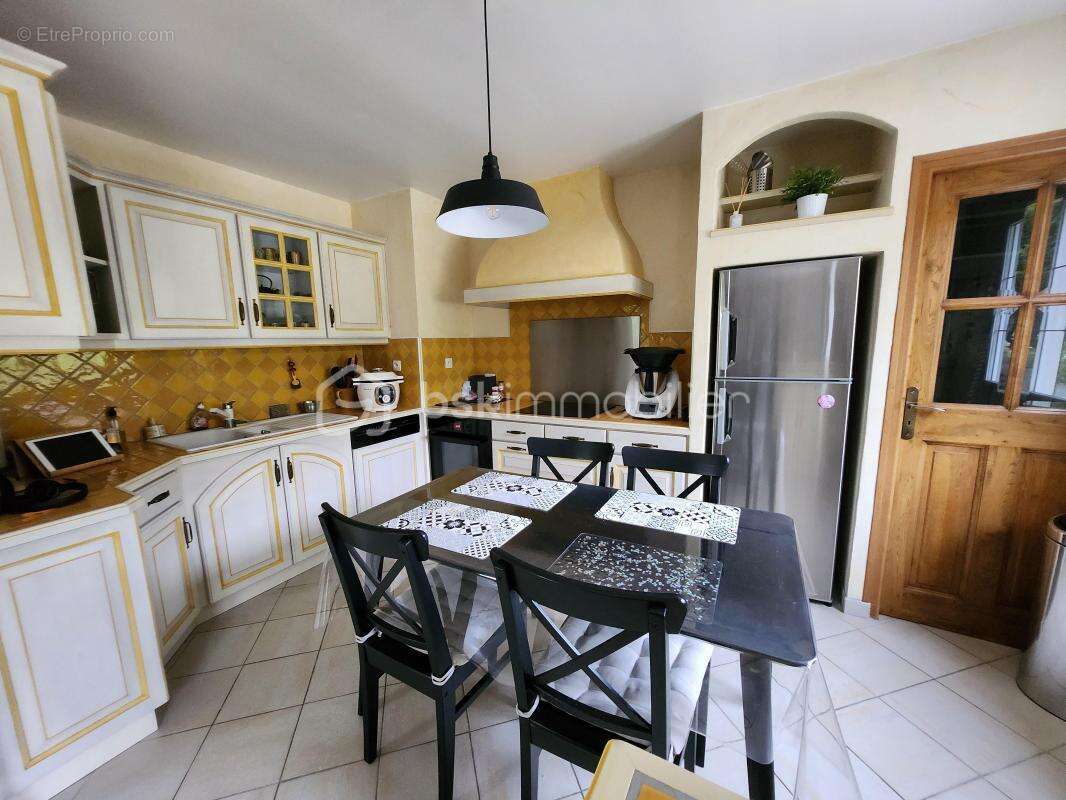 Maison à POUGUES-LES-EAUX