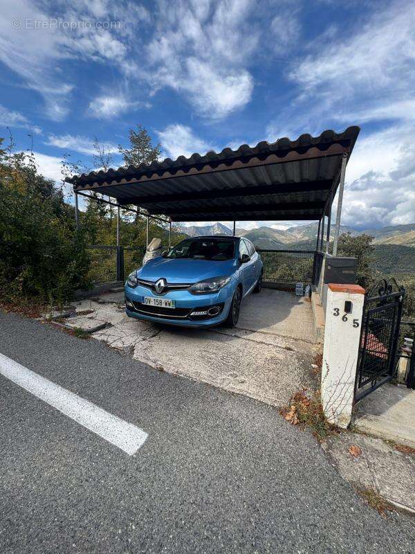 Maison à BERRE-LES-ALPES