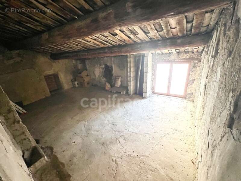 Maison à VILLENEUVE