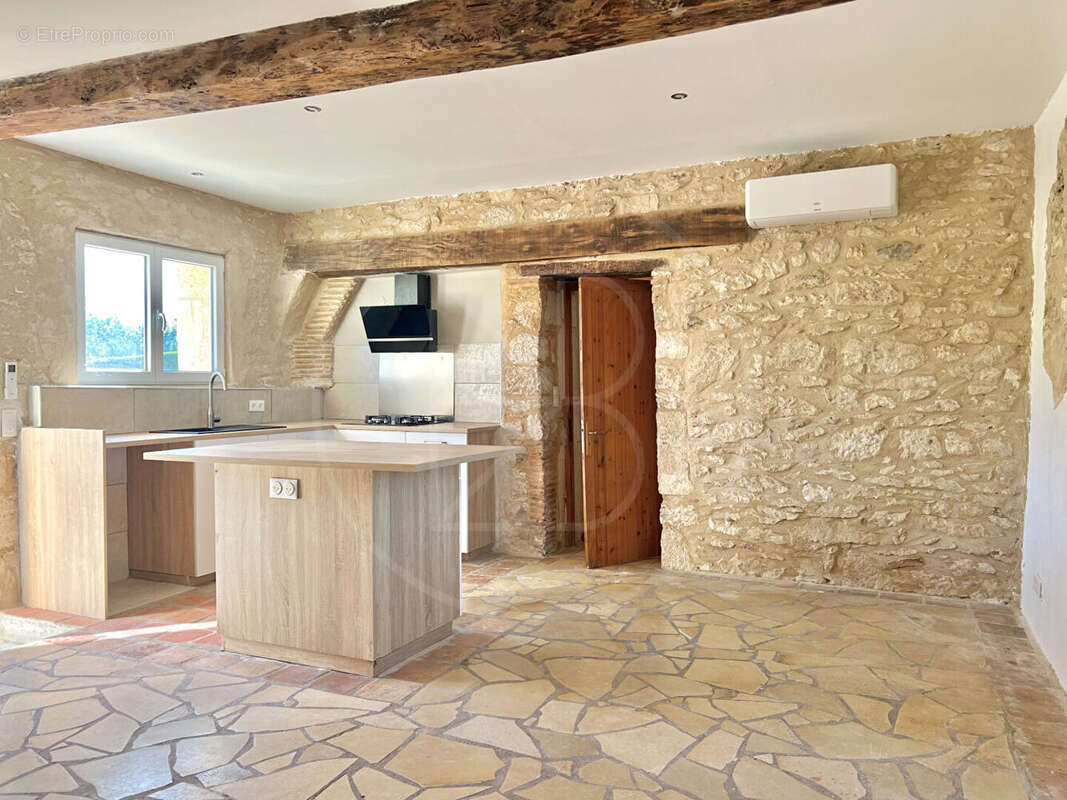 Maison à SAINTE-FOY-LA-GRANDE