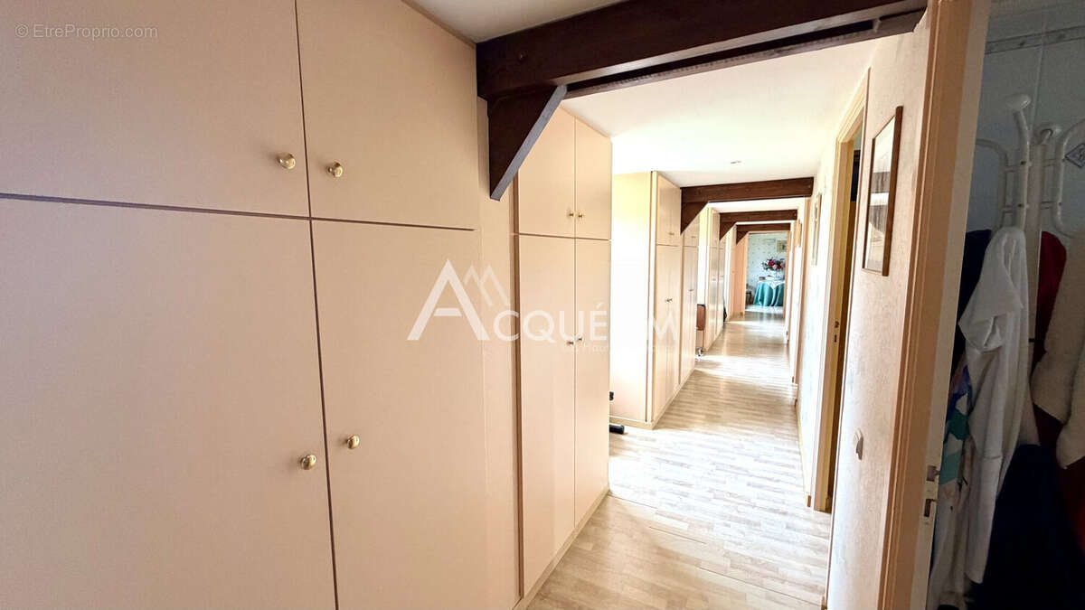 Maison 165 m² à Carvin  - photo 9