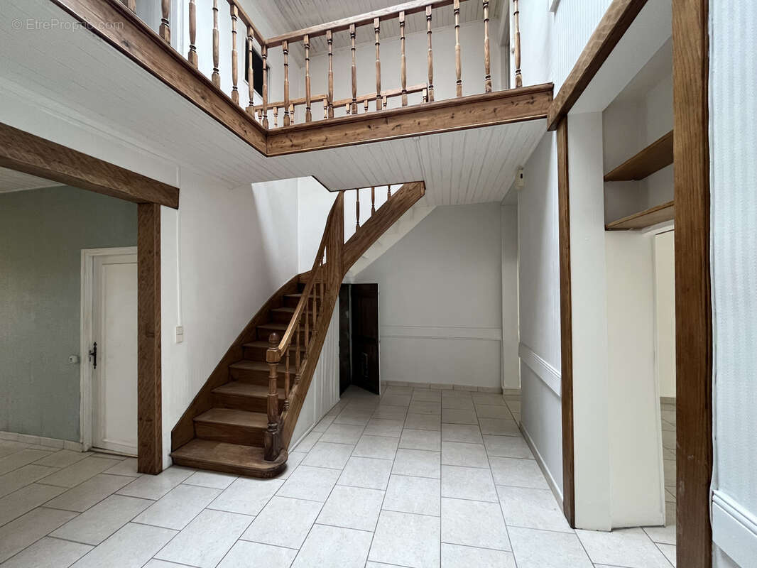 Maison à GIRONDE-SUR-DROPT