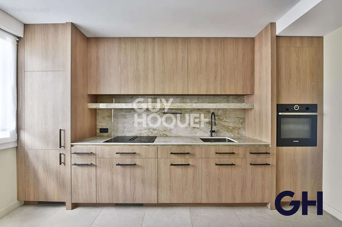 Appartement à LYON-6E