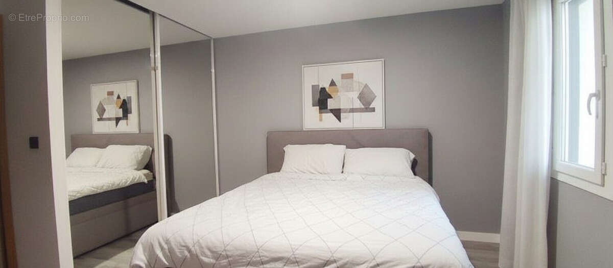 Appartement à SAINT-LAURENT-DU-VAR