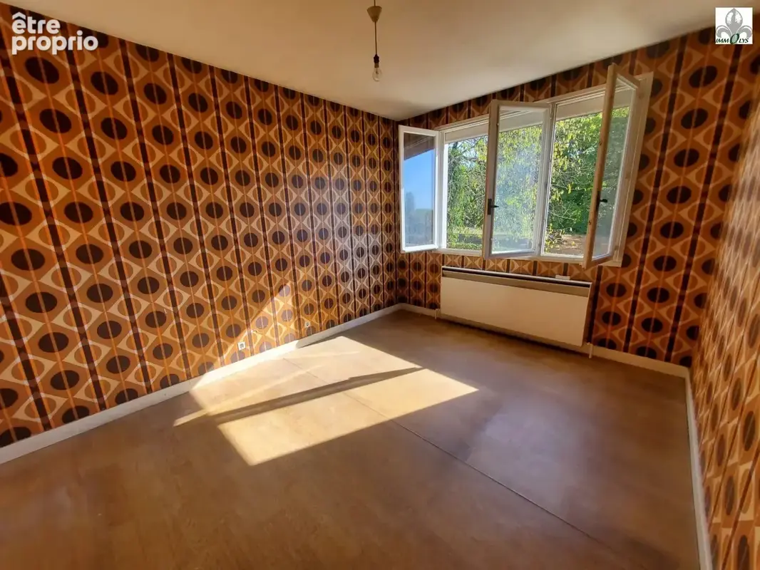 Maison à rénover - coeur de village - photo 9