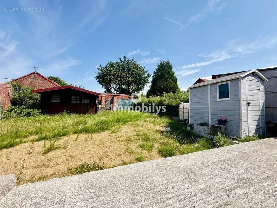  NOUVEAUTÉ – Maison de village rénovée avec jardin - photo 7