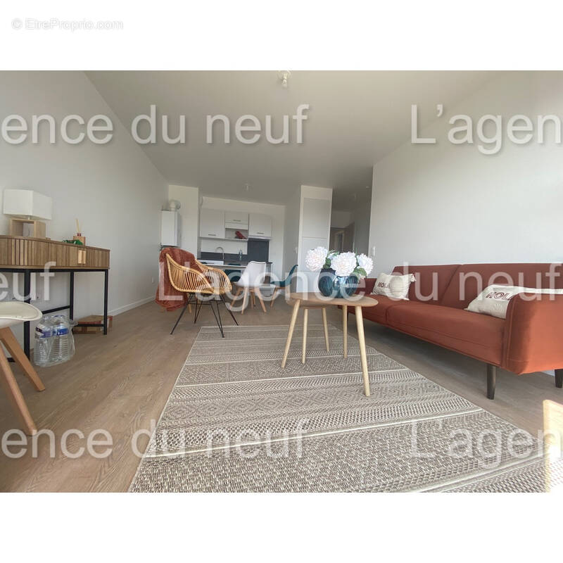 Appartement à COLOMBELLES
