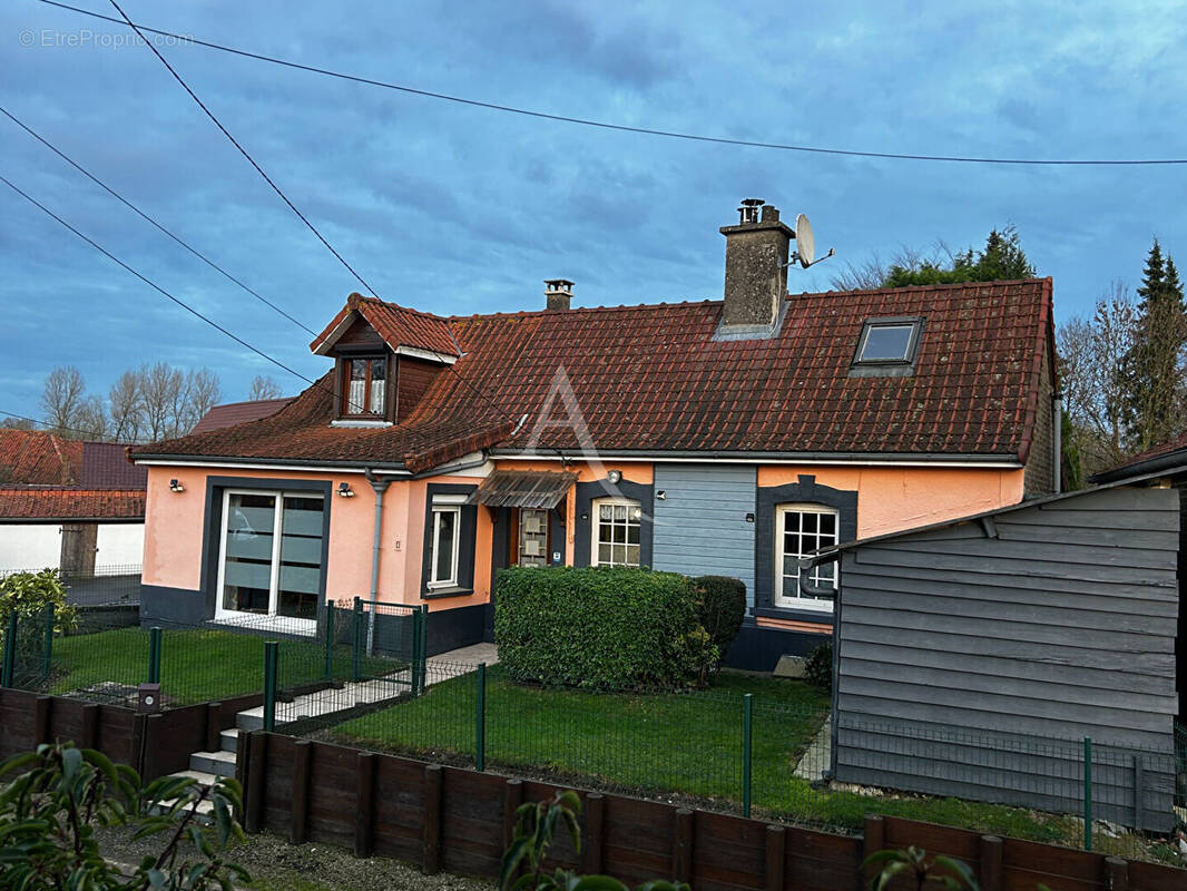 Maison à HUCQUELIERS