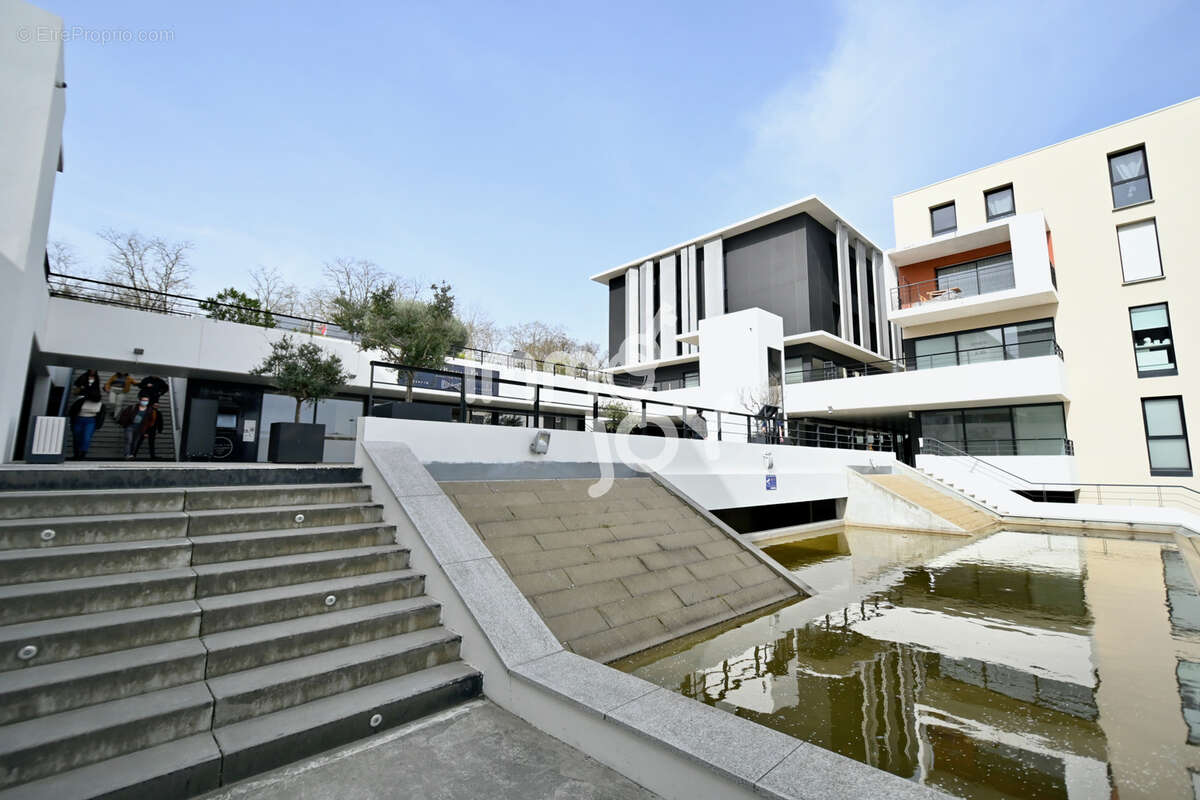 Appartement à AUZEVILLE-TOLOSANE