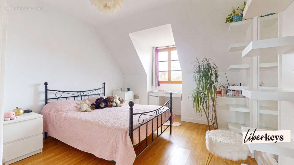 Maison à BRUYERES-SUR-OISE