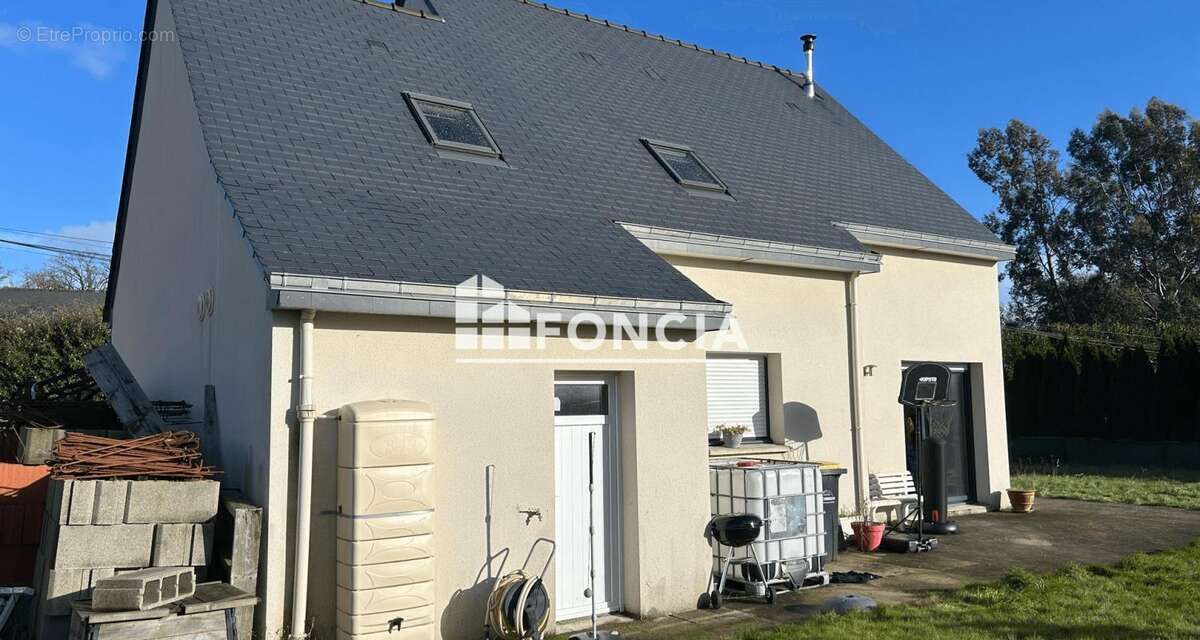 Maison à TRESSE