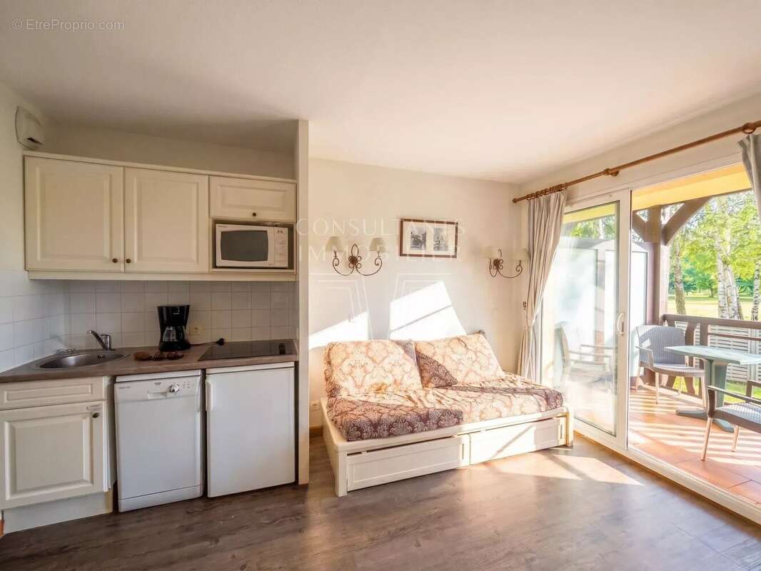 Deux pièces résidence avec piscine - photo 3
