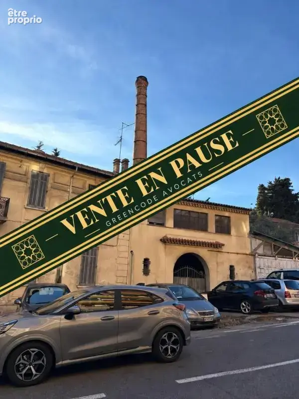 Commerce à VALLAURIS