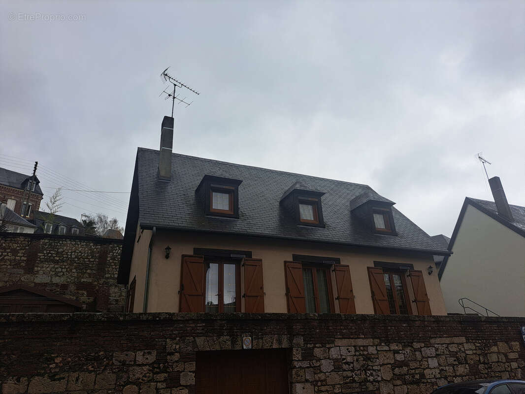 Maison à CAUDEBEC-EN-CAUX