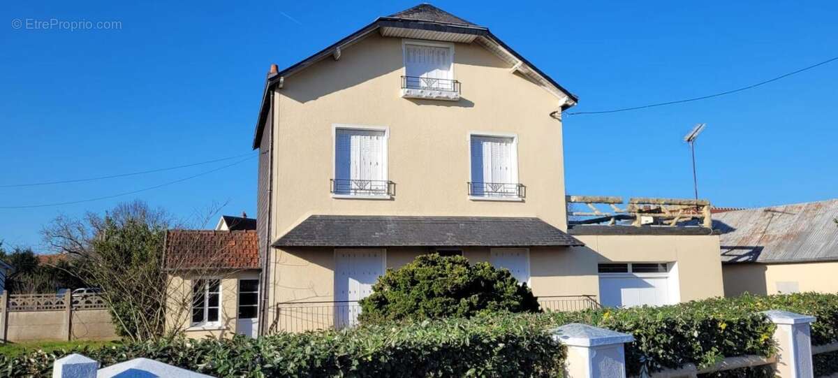 Maison à DEOLS