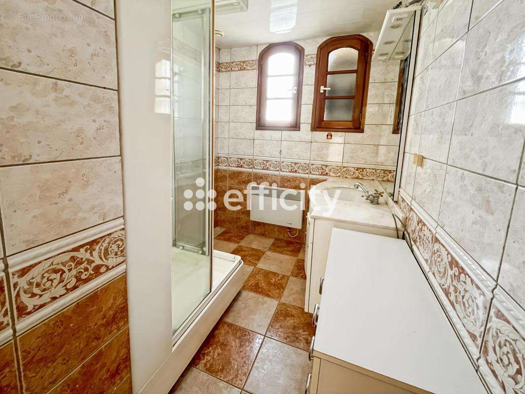 Maison 93 m² à Brem-Sur-Mer  - photo 8