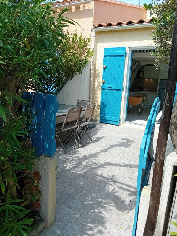 Maison à FLEURY