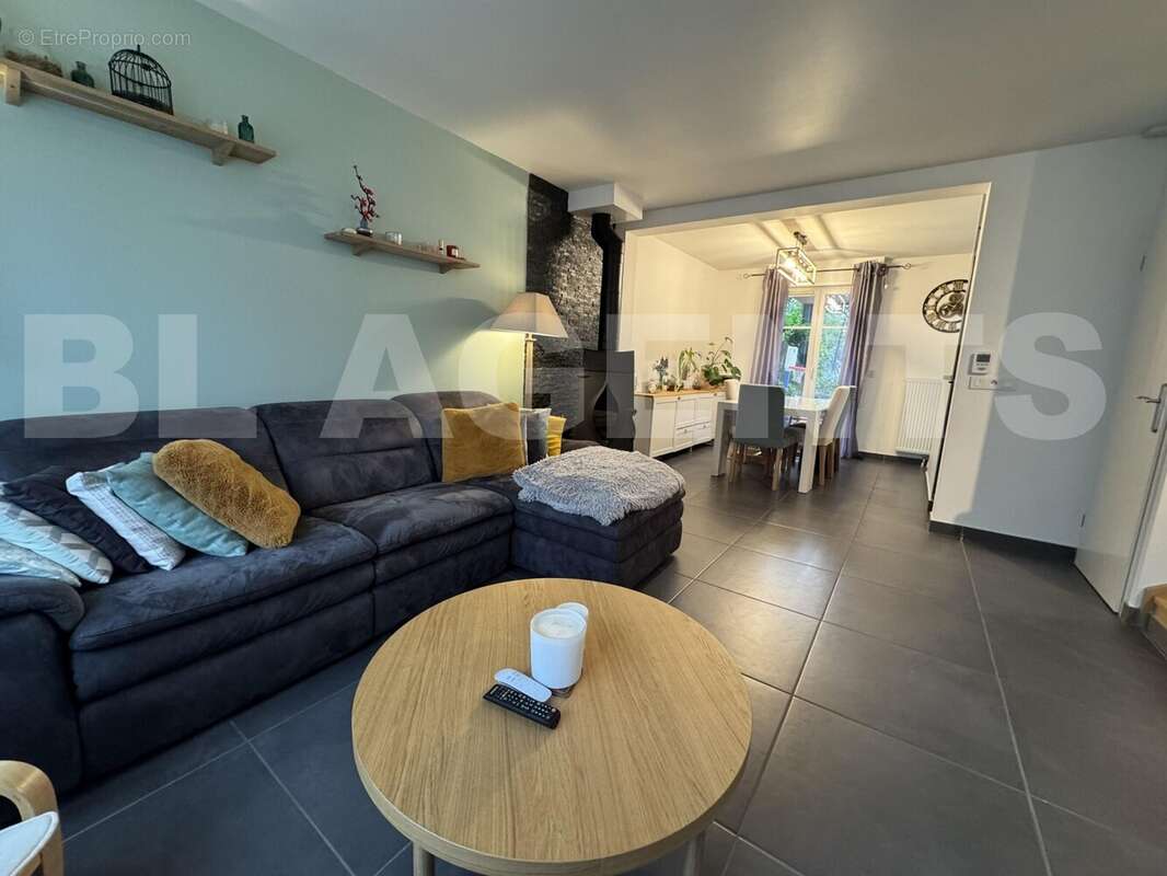 IMG_3678 - Maison à VILLENOY