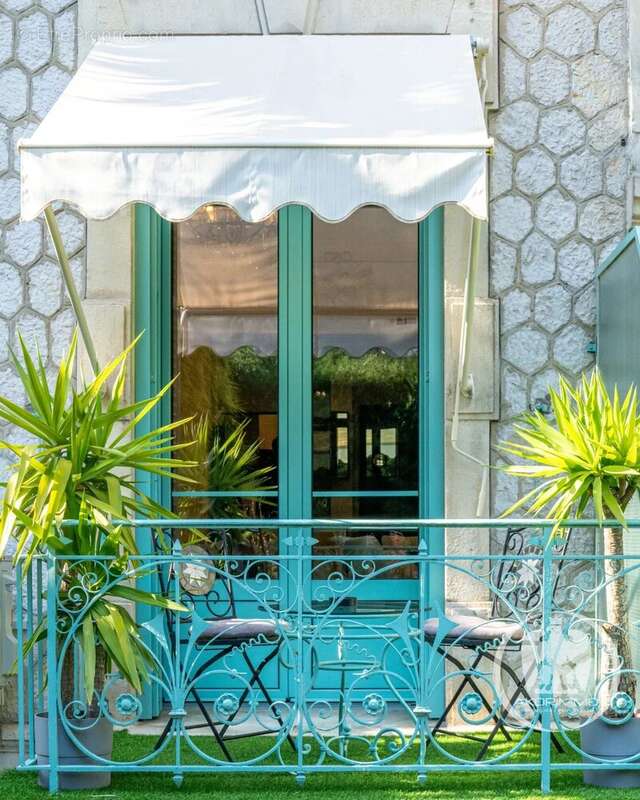 Vente Appartement 2 pièces à Nice • Fleurs - photo 8