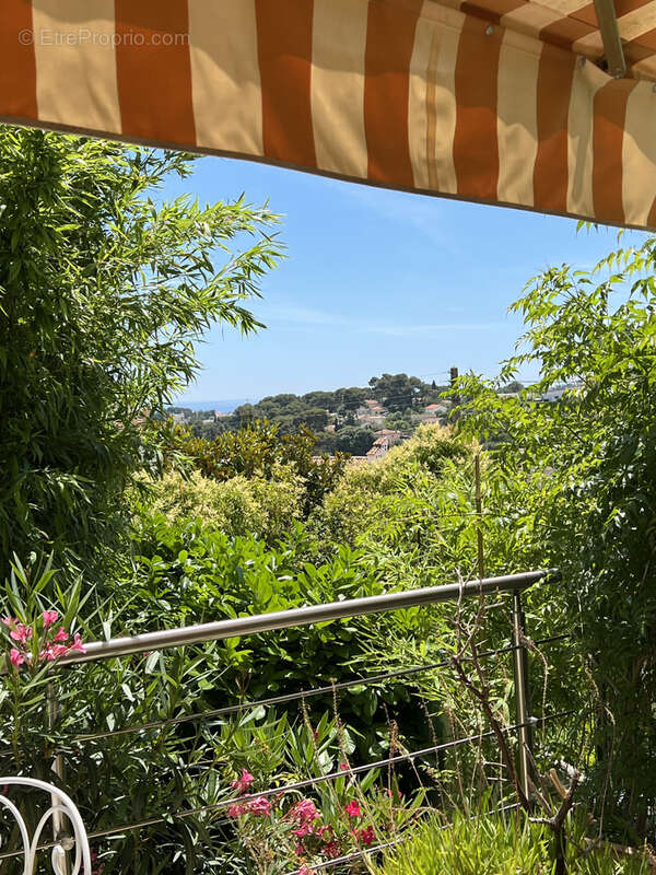 Appartement à LE CANNET